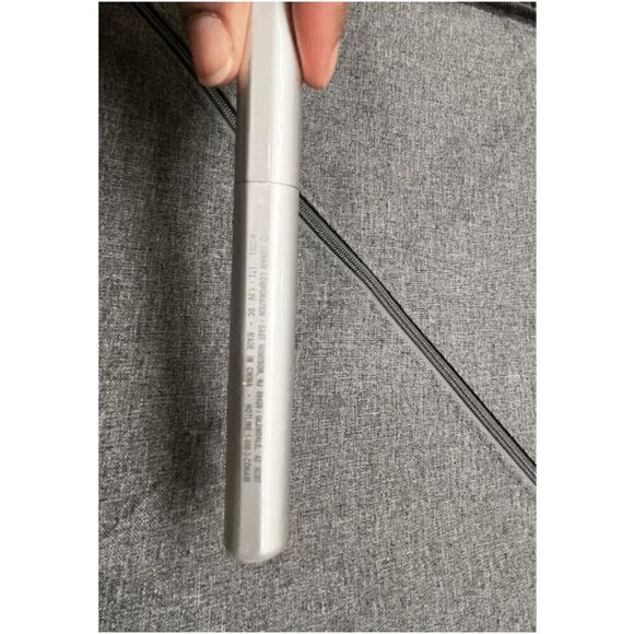 Conair Dual Blade Electric Eyebrow Razor for Women Battery-Operated Facial Hair - Picture 4 of 4